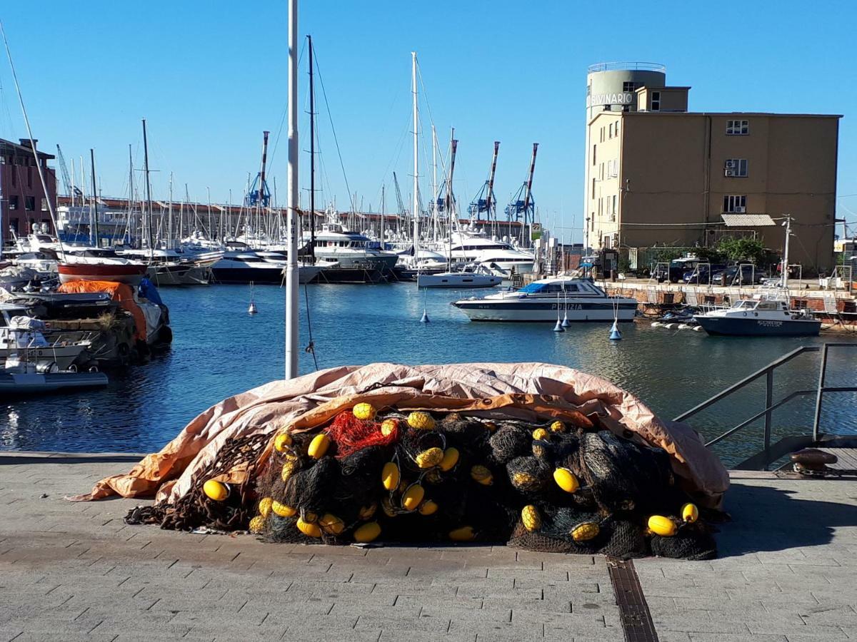 I Tetti Di Genova Grande Appartamento ภายนอก รูปภาพ